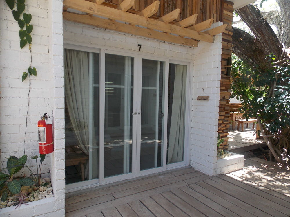 Serviced Apartments By Eco Hotel Bohol Panglao Exterior photo
