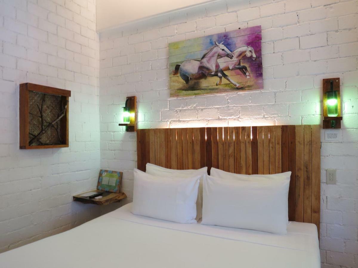 Serviced Apartments By Eco Hotel Bohol Panglao Exterior photo